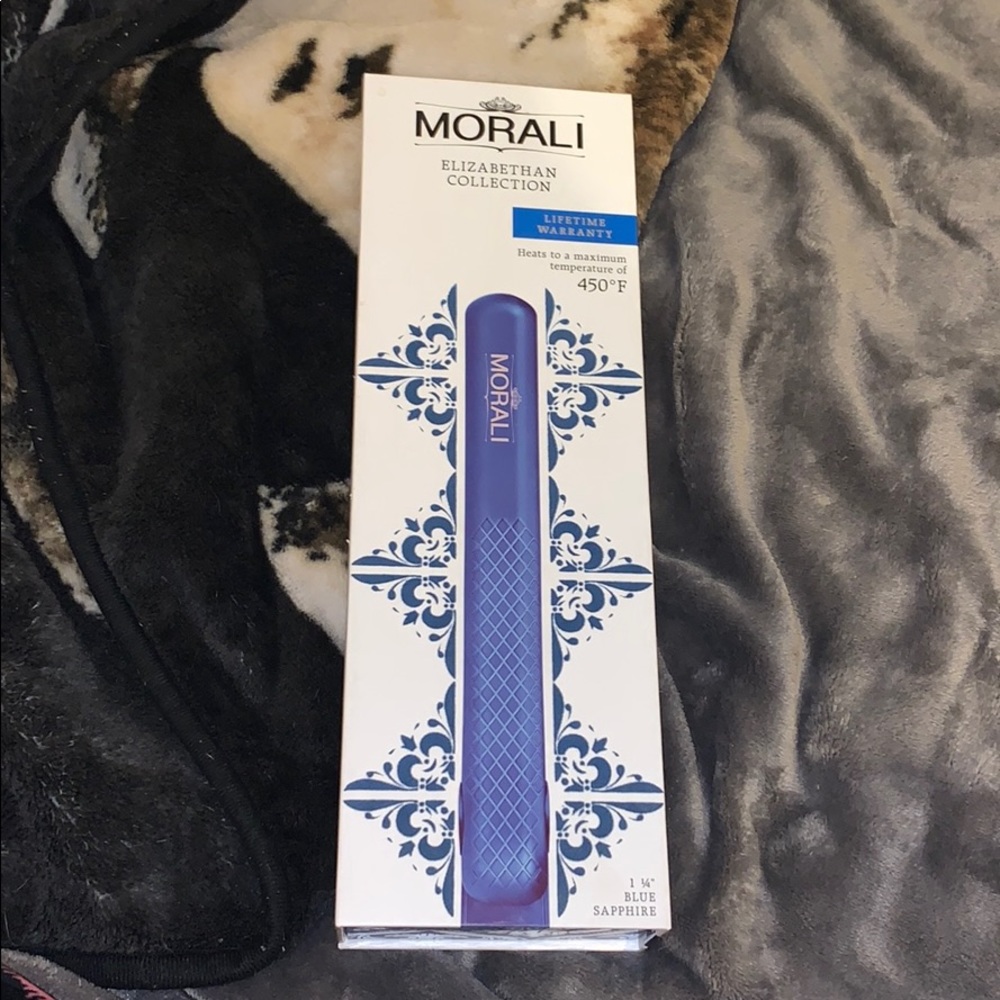 1 1/4” blue sapphire hair straightener